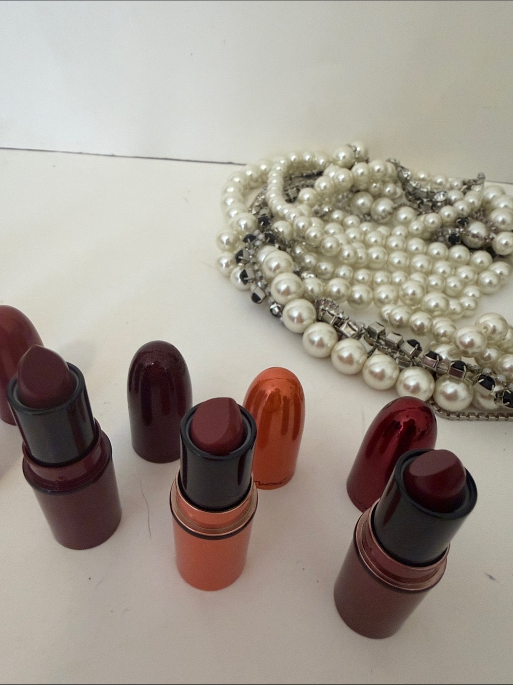 MAC Cosmetics 6 Mini Lipstick Collection - cafe, Diva, Chili Burgundy, perfect! - Picture 3 of 6